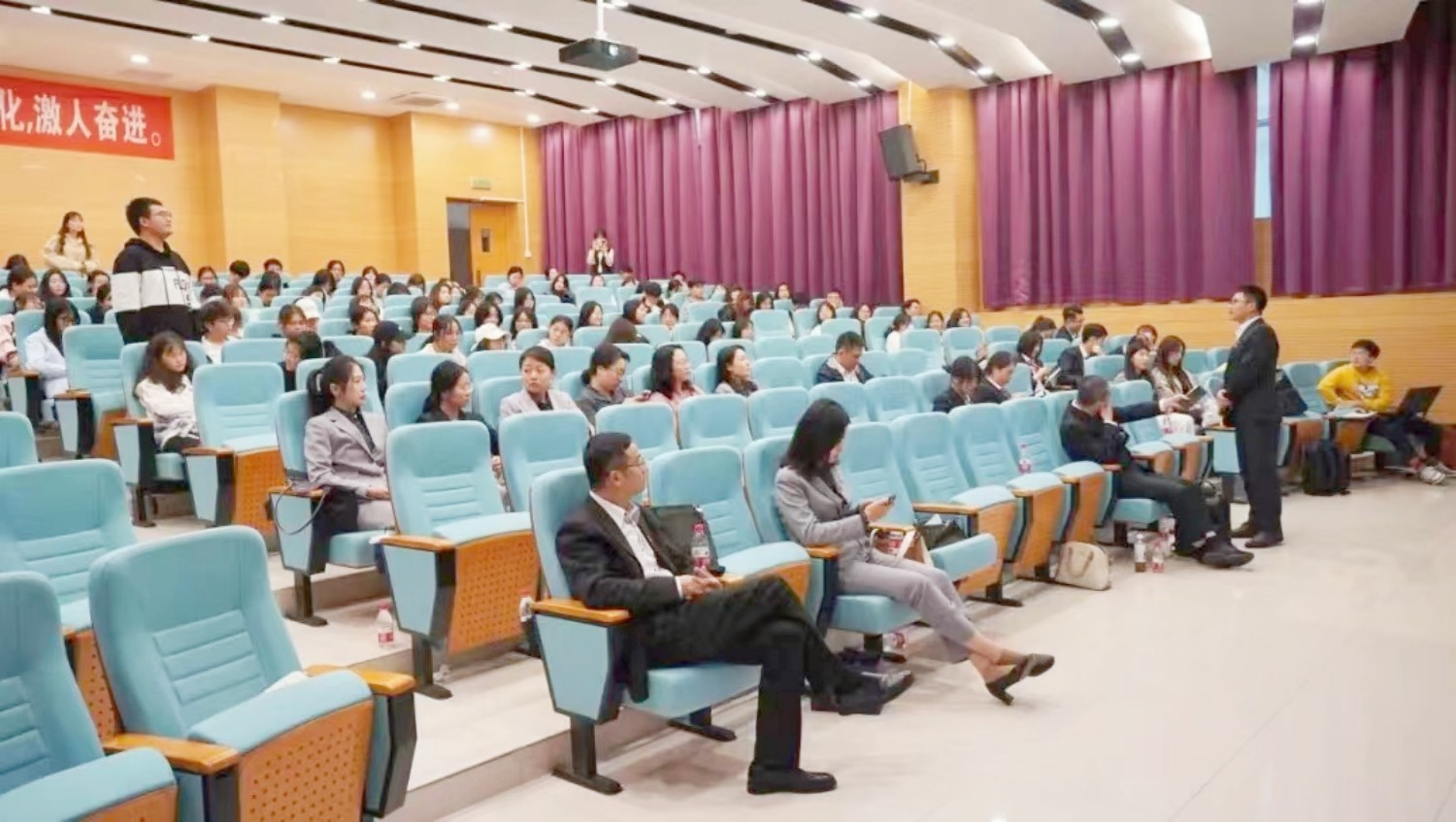 图片10_副本.jpg