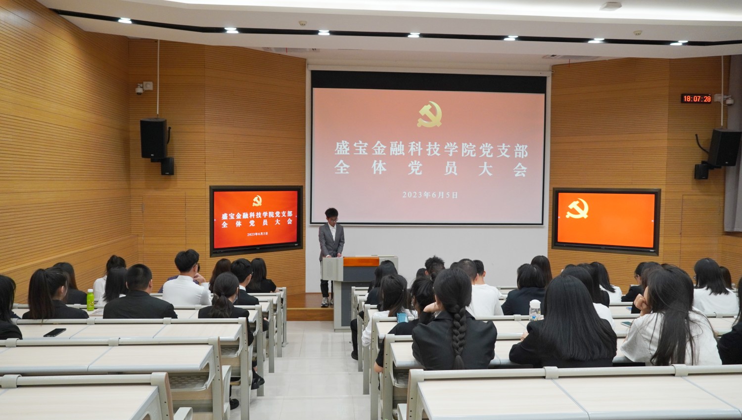 tu1_副本.jpg tu1_副本.jpg